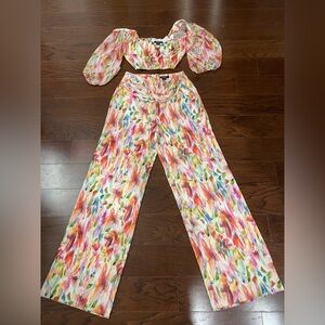 Two piece set GUESS BY MARCIANO Top 8 Wide Leg Pants 6 Floral Luxury Vacation